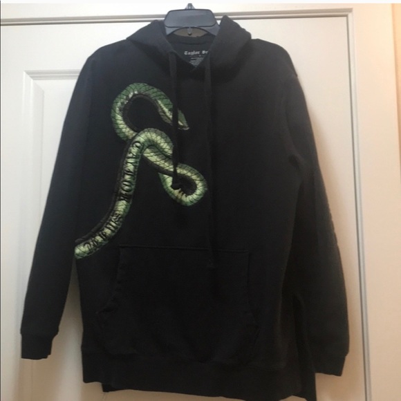 ISO Taylor Swift reputation snake hoodie - Picture 2 of 2